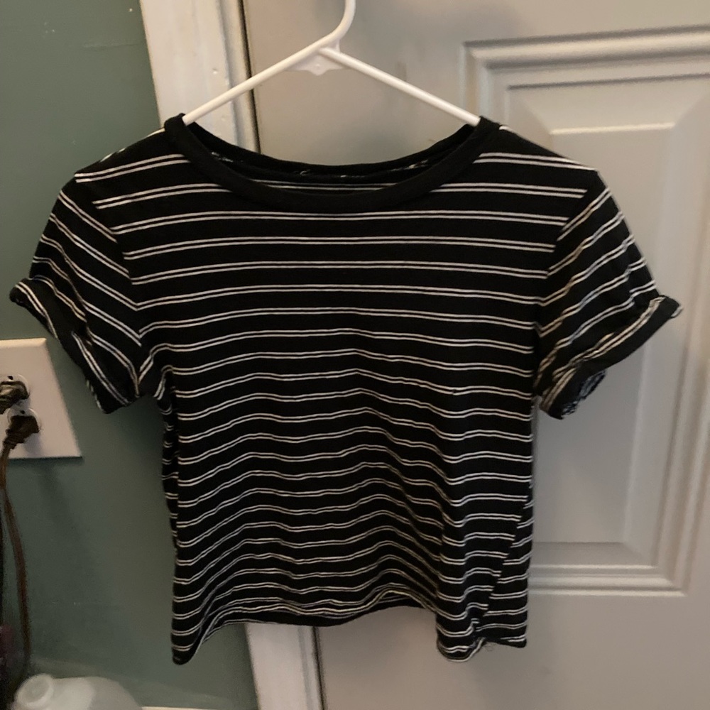 Black and white striped t shirt
